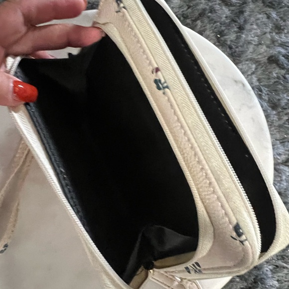 Wallet - Picture 3 of 3